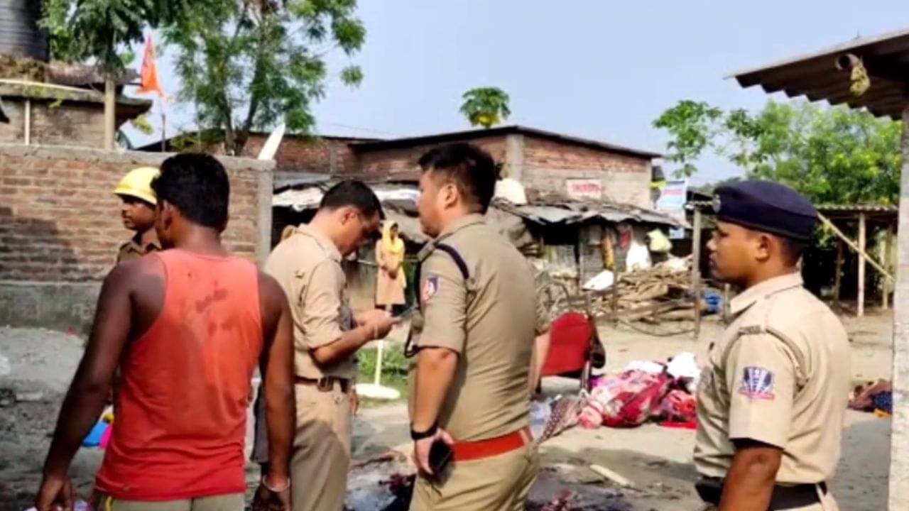 Love affairs: নাবালিকার প্রেমে মজল দুই প্রেমিক, জানাজানি হতেই একজনকে গুলি করে আত্মসমর্পণ অপরজনের