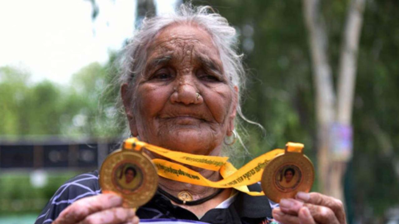 Super Dadi Wins Gold Medal : জন্ম ১৯১৭ সালে, শতবর্ষ পার করেও সোনা জিতছেন 'উড়ন্ত পরী'!