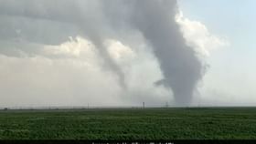 Tornado: এক সপ্তাহের মধ্যে ফের টর্নেডো আছড়ে পড়ল টেক্সাসে, মৃত ৪ Tornado: এক সপ্তাহের মধ্যে ফের টর্নেডো আছড়ে পড়ল টেক্সাসে, মৃত ৪