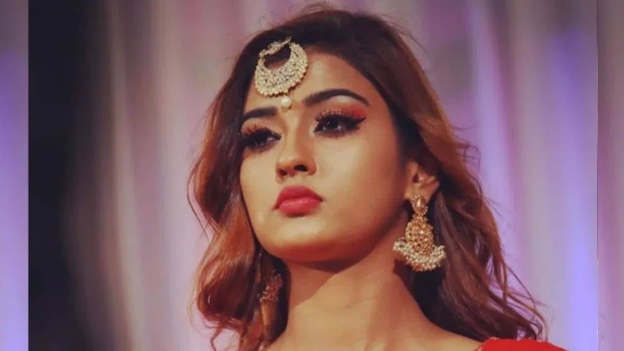 Akanksha Dubey: পোশাকে মিলল বীর্যের নমুনা, আকাঙ্ক্ষার মৃত্যুতে বিস্ফোরক মোড়