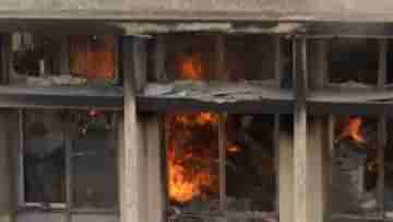 Fire in Kolkata: ১১টি ইঞ্জিনের চেষ্টায় নিয়ন্ত্রণে এল গণেশচন্দ্র অ্যাভিনিউয়ের আগুন
