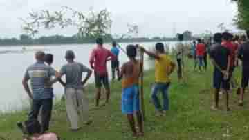 Weather: প্রবল বৃষ্টিতে জল বাড়ছে জলঢাকা, লিশ-ঘিসে, মোষ আনতে গিয়ে তলিয়ে মৃত ১