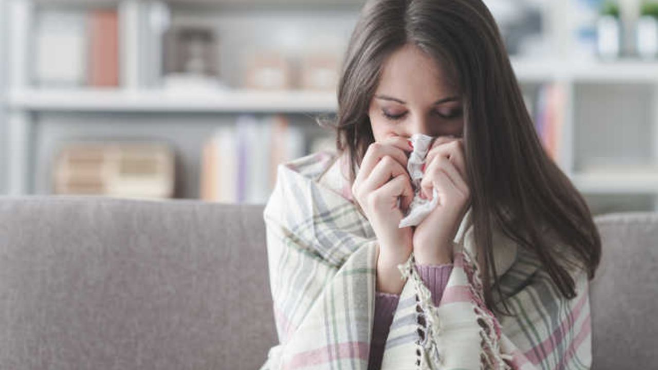 Monsoon Sickness: বর্ষা আসার আনন্দে নাচছেন? জানুন কী রোগ অপেক্ষা করছে আপনার  জন্য - Bengali News | Common Water Borne Diseases And How To Prevent  Infection In Rainy Season Here Are Some