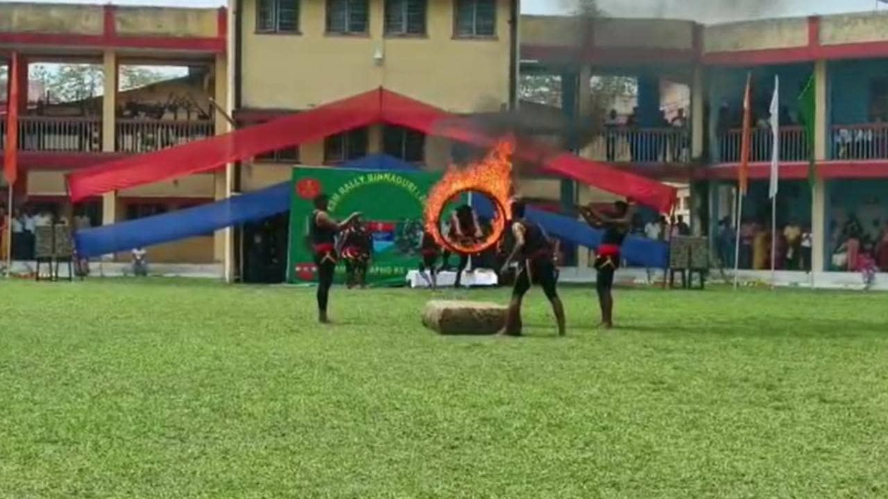 Binnaguri: অবসরপ্রাপ্ত সেনা জওয়ানদের নিয়ে বিশেষ অনু্ষ্ঠান বিন্নাগুড়িতে