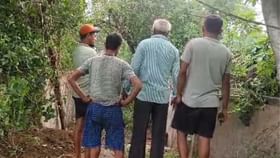 Asansol: কয়লার পর এবার লোহা চুরি আসানসোলে, দুষ্কৃতী দৌরাত্ব্যের বিরুদ্ধে বিক্ষোভ সাধারণের Asansol: কয়লার পর এবার লোহা চুরি আসানসোলে, দুষ্কৃতী দৌরাত্ব্যের বিরুদ্ধে বিক্ষোভ সাধারণের