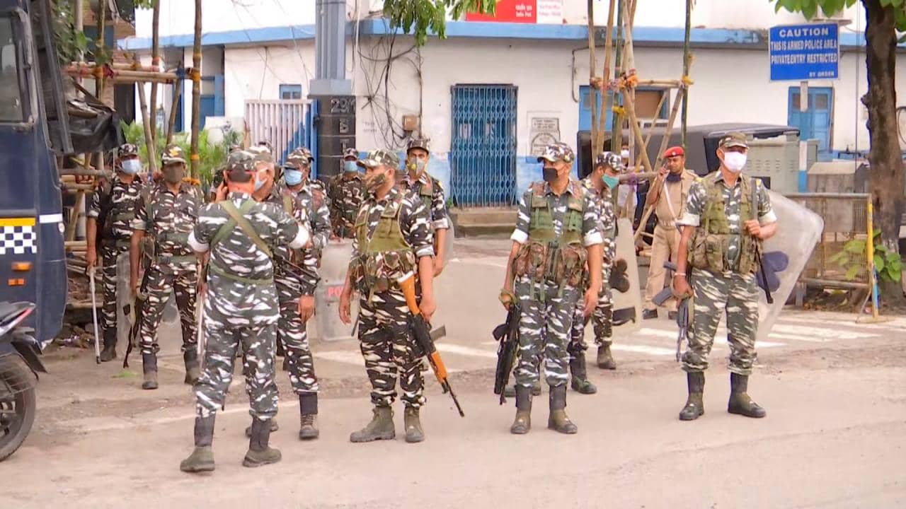 Meeting at Nabanna: নবান্নে বিএসএফের আইজির সঙ্গে জরুরি বৈঠক মুখ্যসচিবের, কী নিয়ে হল আলোচনা?