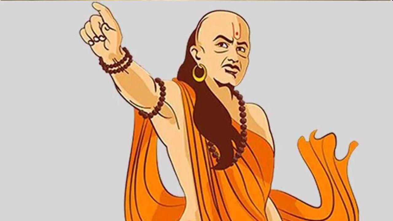 Chanakya Niti: এই ৫ ব্যক্তির কাজে কখনও পাকা ধানে মই দেবেন না, মহাবিপদে পড়বেন আপনিই