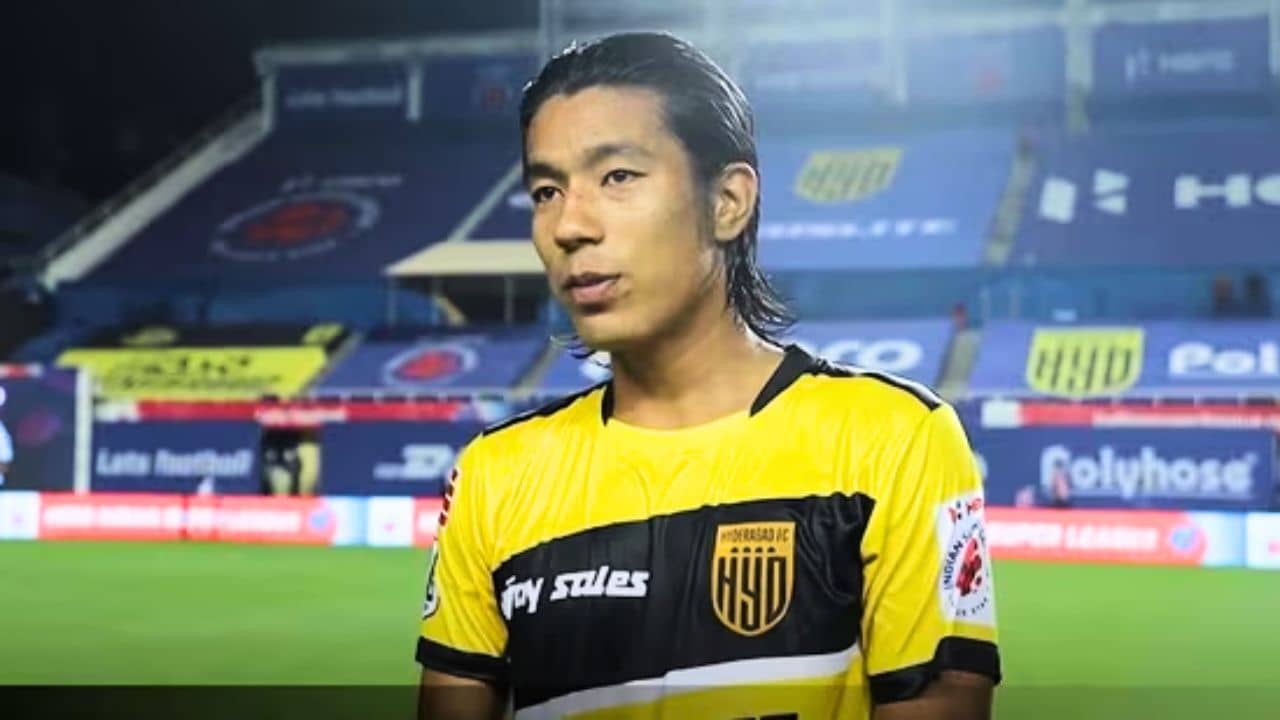 Footballer Chinglensana : অশান্ত মণিপুরে জ্বলল ফুটবলারের বাড়ি, স্বপ্নও পুড়ে ছাই