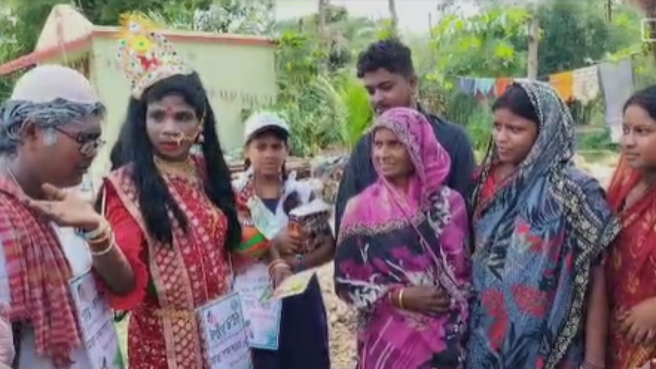 West Bengal Panchayat Elections 2023: সাতসকালে 'দুয়ারে' লক্ষ্মী! বললেন, 'মা মমতা পাঠিয়েছেন'