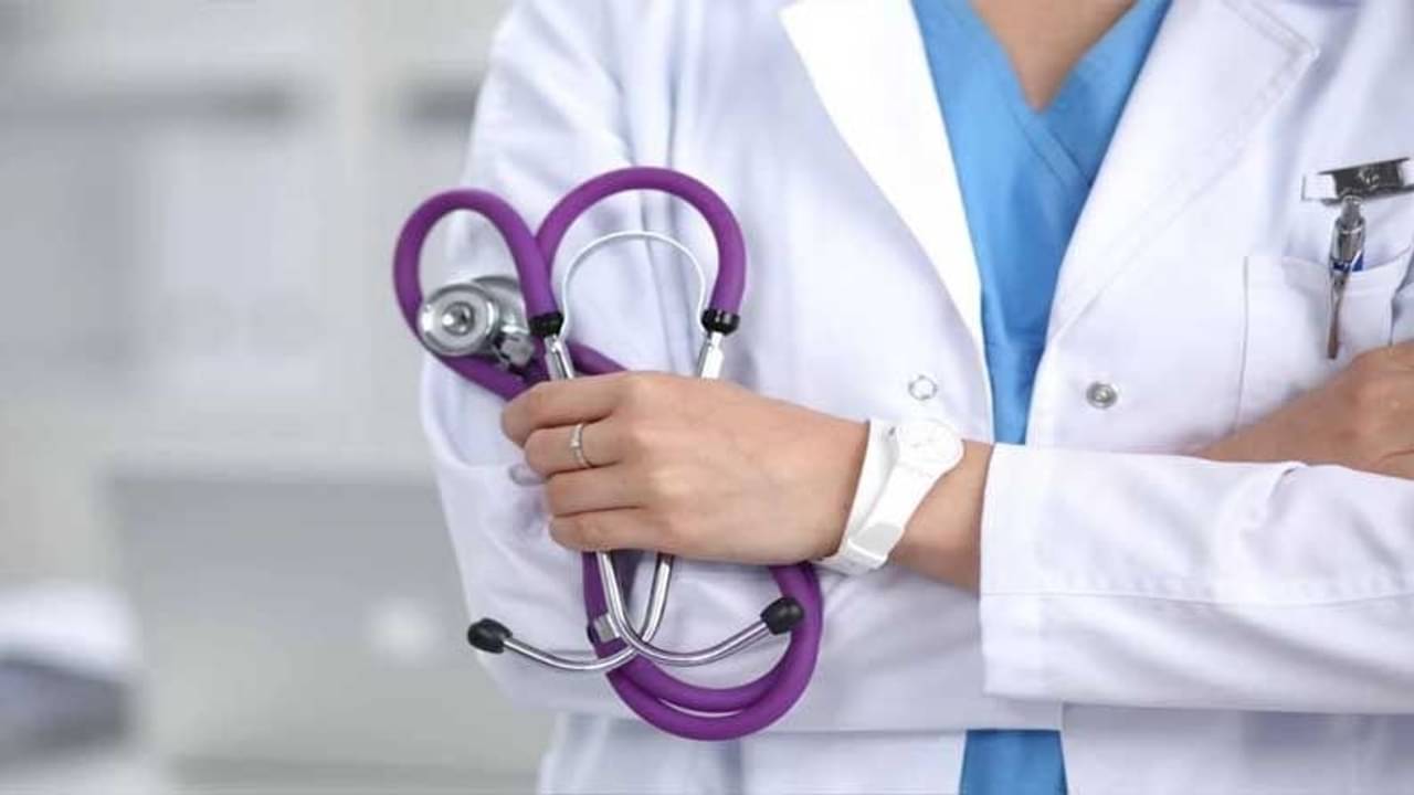 Doctor Recruitment: ইএসআই-এ ৩০০ চিকিৎসক নিয়োগ, চলছে আবেদন