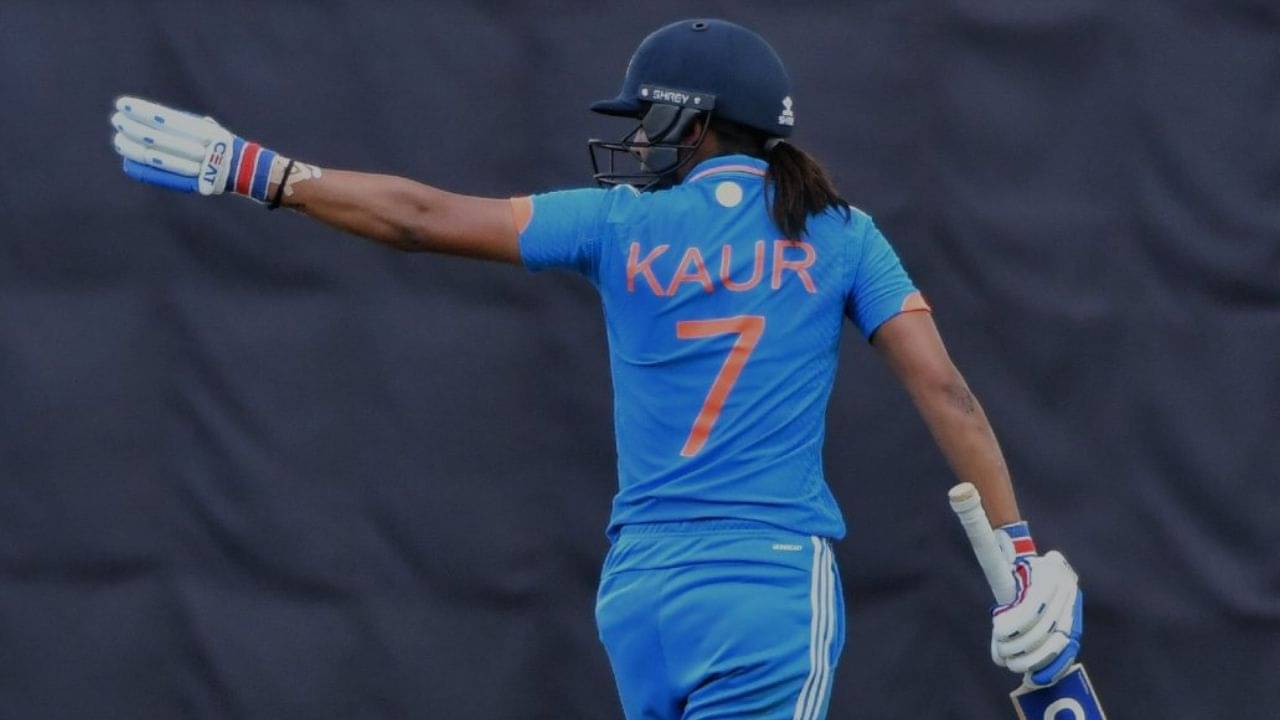 Harmanpreet Kaur: আম্পায়ারের সিদ্ধান্তের বিরোধিতা করে বড়সড় শাস্তির মুখে হরমনপ্রীত কৌর