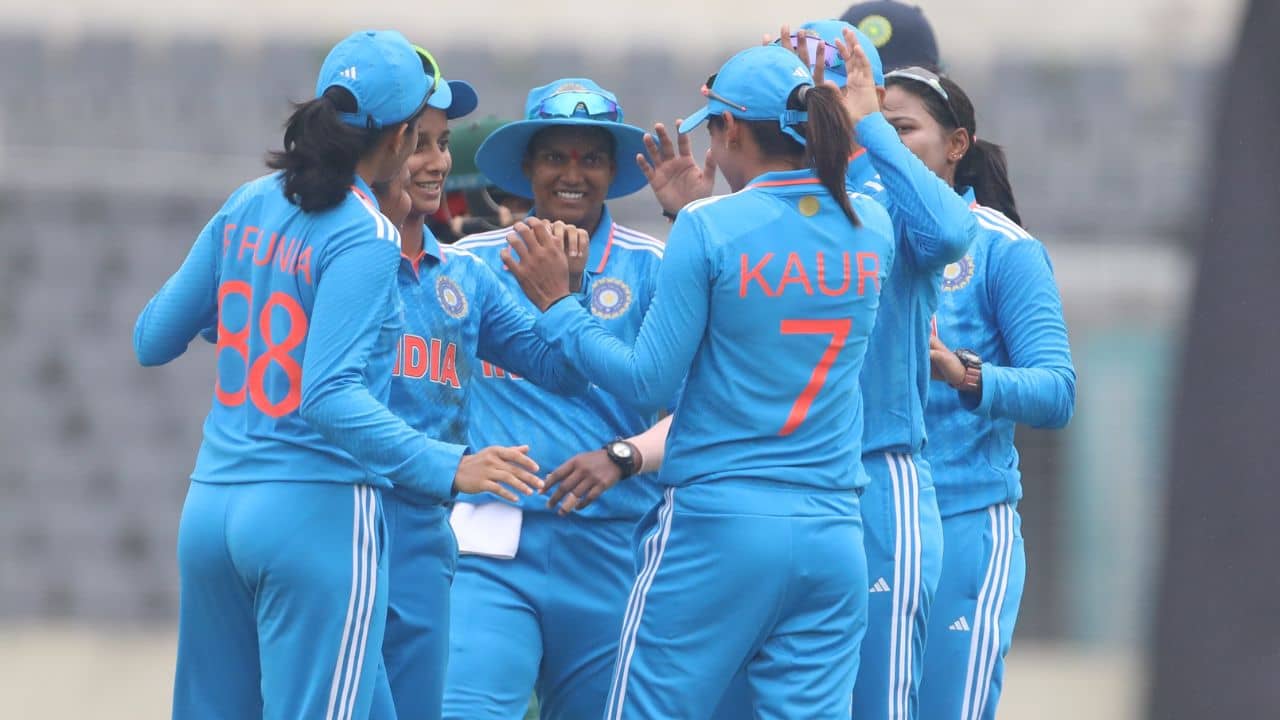 INDW vs BANW: সিরিজ নির্ণায়ক ম্যাচ, ধারাবাহিকতায় নজর ভারতের