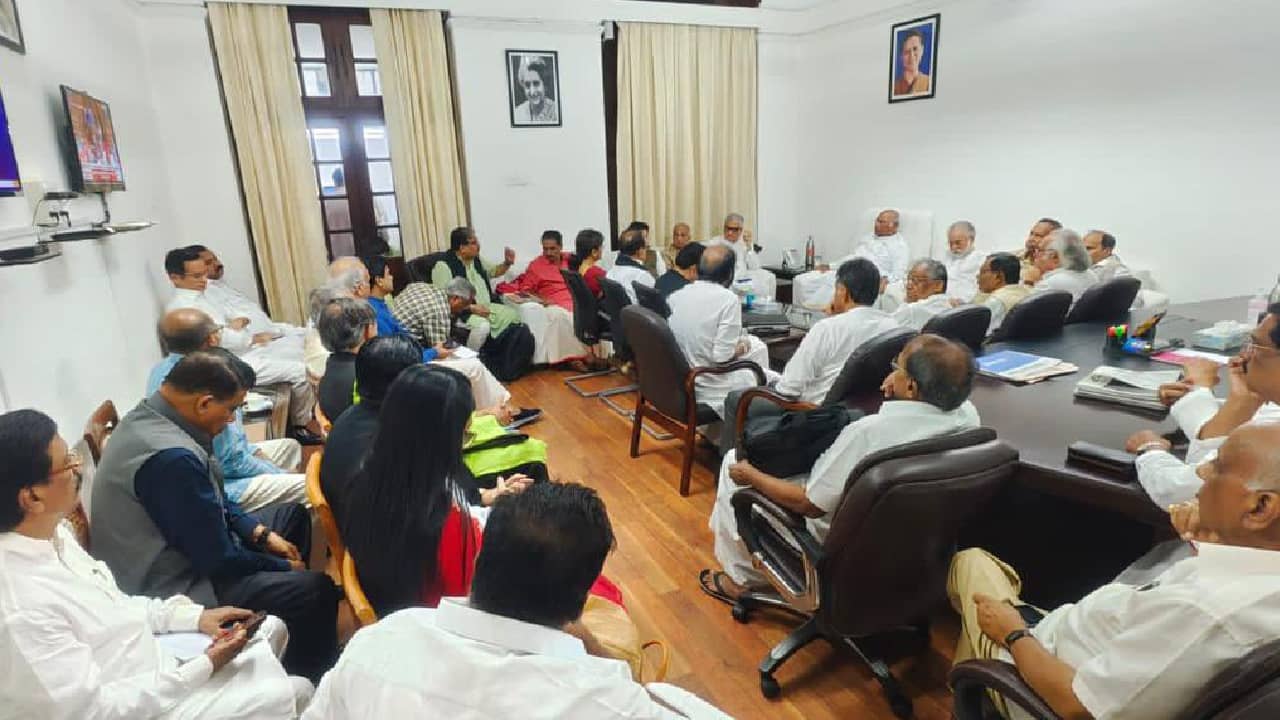 No confidence motion: ২০ বছর পর ফের লোকসভায় আস্থাভোট, মোদী সরকারের বিরুদ্ধে অনাস্থা প্রস্তাবের কৌশল ইন্ডিয়ার