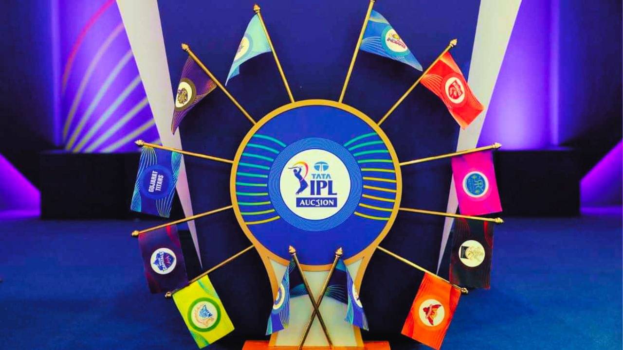 IPL 2024 Auction: বছর শেষে তিলোত্তমায় বসবে আইপিএল-২০২৪ এর নিলামের আসর? IPL এ বার ১০০ কোটির!