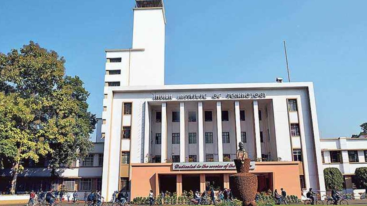 IIT Kharagpur Recruitment 2023: খড়্গপুর আইআইটি-র নন ফ্যাকাল্টি একাধিক পদে নিয়োগ