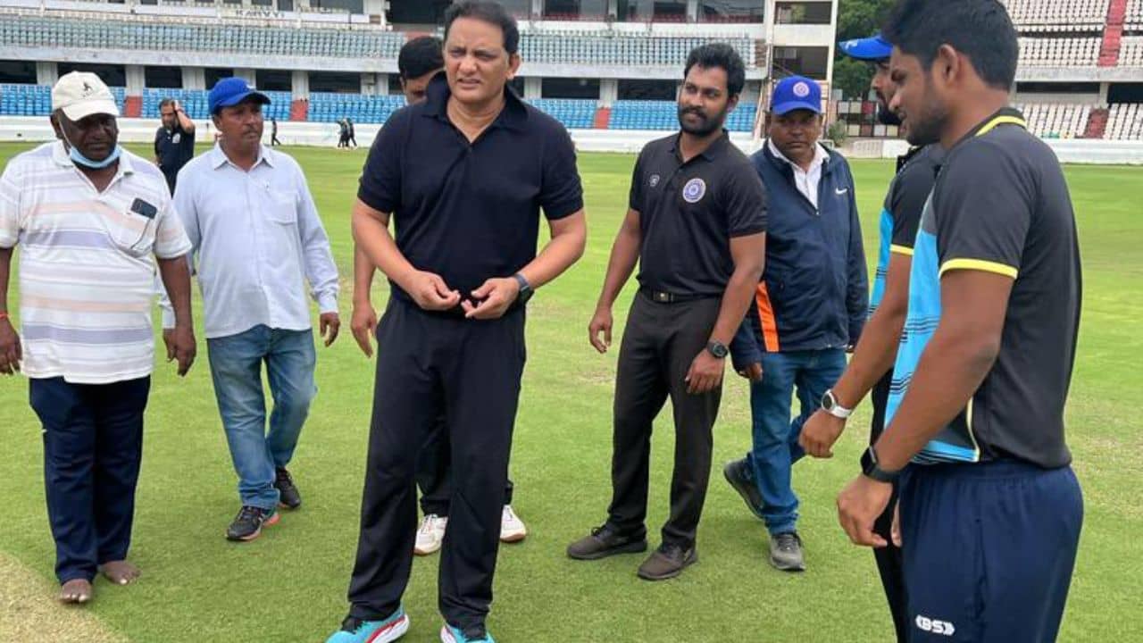 HCA Dispute: আদালত অবমাননার নোটিস; সুপ্রিম কোর্টে গেলেন প্রাক্তন অধিনায়ক