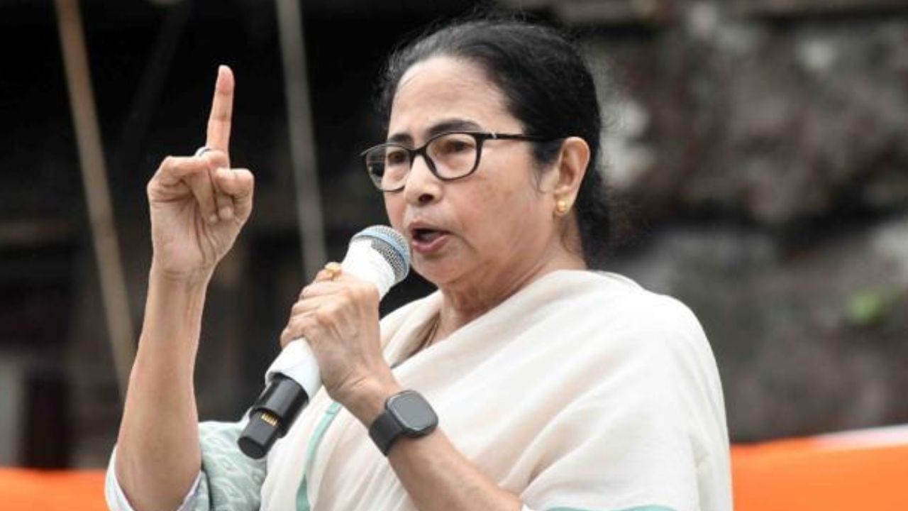 CM Mamata Banerjee: 'পুলিশ টাকা তুললেই 'সরাসরি মমতায়' অভিযোগ করবেন', ছোট ব্যবসায়ীদের আশ্বাসবাণী মুখ্য়মন্ত্রীর