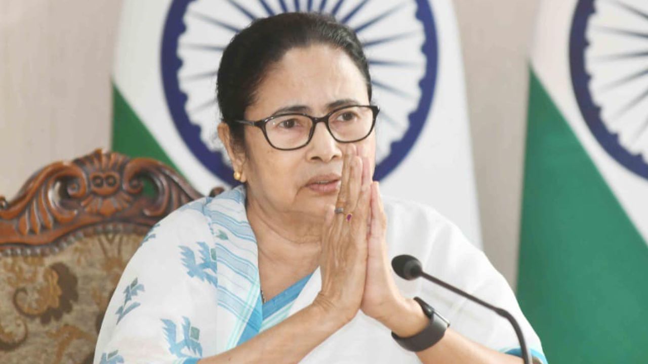 Mamata Banerjee: 'জাতীয় স্তরে জোটের কথা চলছে', বাংলার বাম-কংগ্রসকে ...