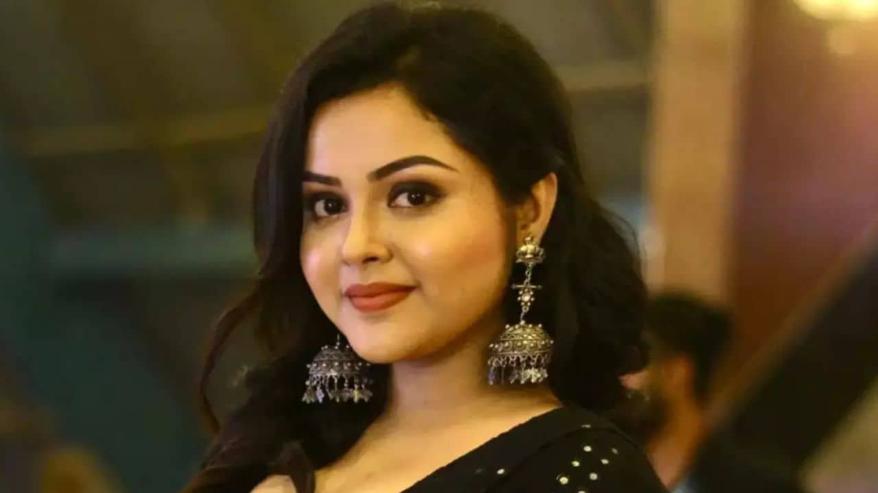 Tollywood Gossip: আজকের দিনেই শুরু হয়েছিল এই..., অতীত উস্কে কাকে মনে পড়ছে নবনীতার?