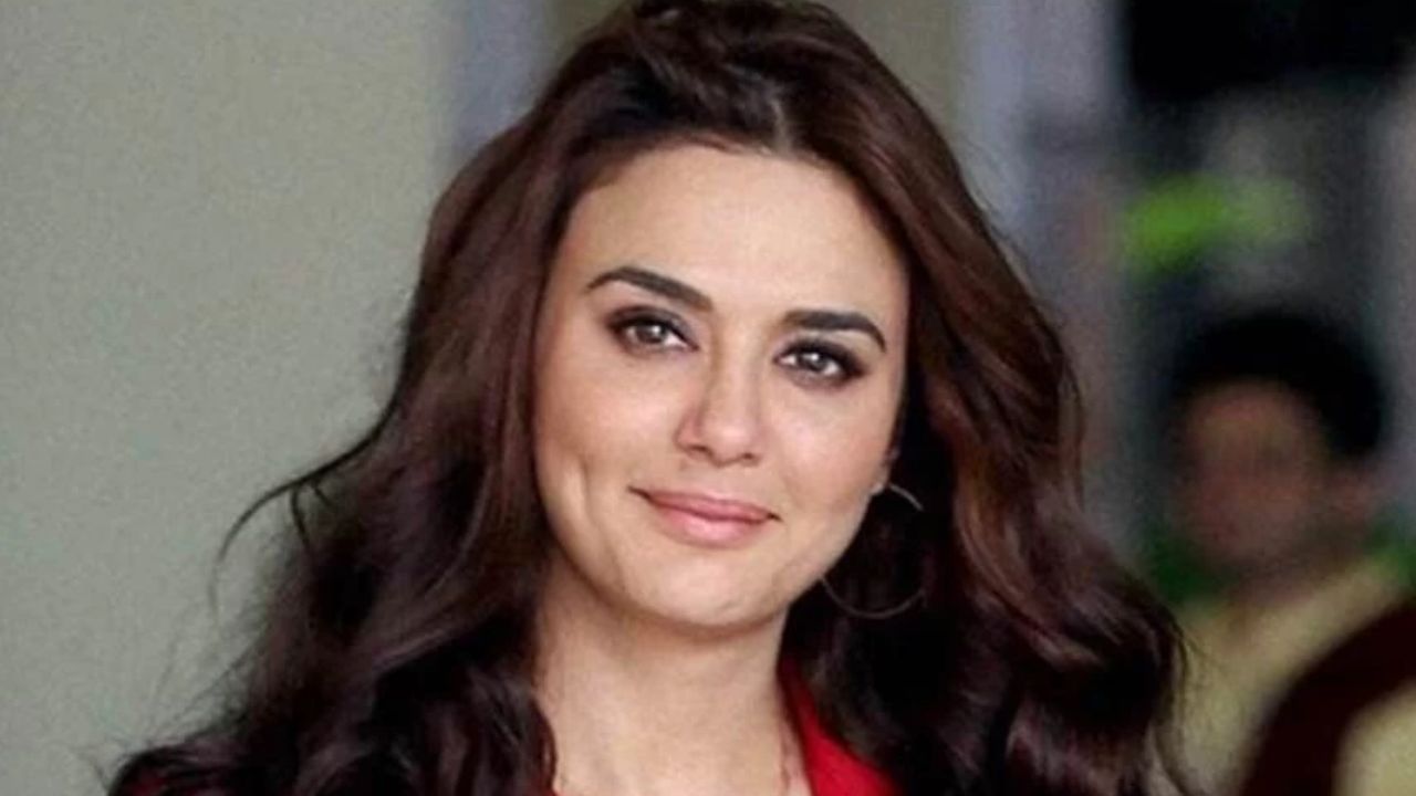 Preity Zinta: 'পুরুষখেকো'! ঘর ভাঙার জন্য আজও প্রীতিকেই দায়ি করেন কোন নায়িকা?