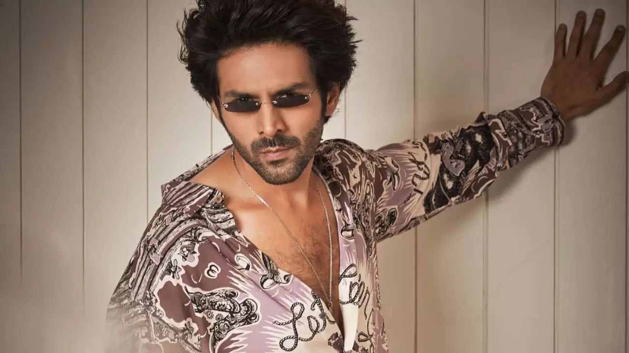 Kartik Aaryan: ১০২ ডিগ্রি জ্বর নিয়ে জলের তলায় শুটে ব্যস্ত কার্তিক...