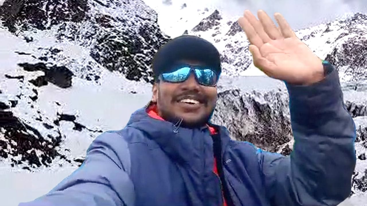 Bengali Mountaineers: বাড়িতে অসুস্থ মা, ছেলে গড়লেন ইতিহাস