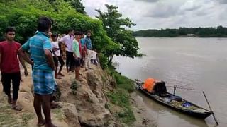 TMC: দলের ঝান্ডা নিয়েই তৃণমূলের বিরুদ্ধে প্রতিবাদ!