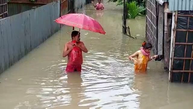 Alipurduar Flood: ভাসছে আলিপুরদুয়ার!