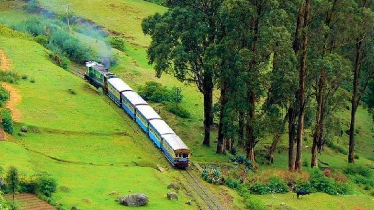 Monsoon Destination: বর্ষায় সফর হোক নীলগিরি হিলস, ঘুরে আসুন উটি ও কুন্নুর