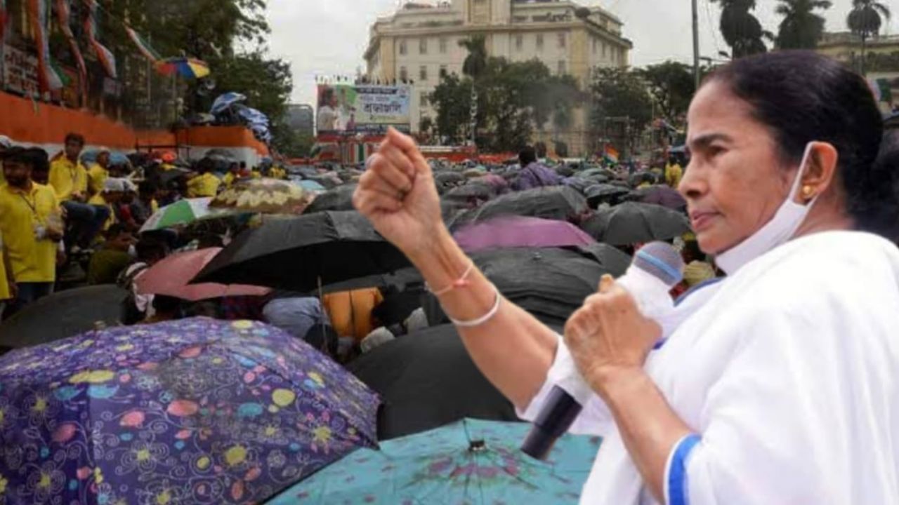 Bengal, Kolkata Weather: 'প্রথা' মেনে আজও ভিজবে ২১-এর মঞ্চ? হাওয়া অফিসের পূর্বাভাসে কোন বার্তা