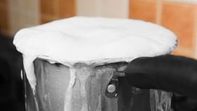 Milk Boiling Tips: দুধ গরম বসালেই উথলে পড়ে? জ্বাল দেওয়ার সময় খেয়াল রাখুন এই ৫ বিষয় Milk Boiling Tips: দুধ গরম বসালেই উথলে পড়ে? জ্বাল দেওয়ার সময় খেয়াল রাখুন এই ৫ বিষয়