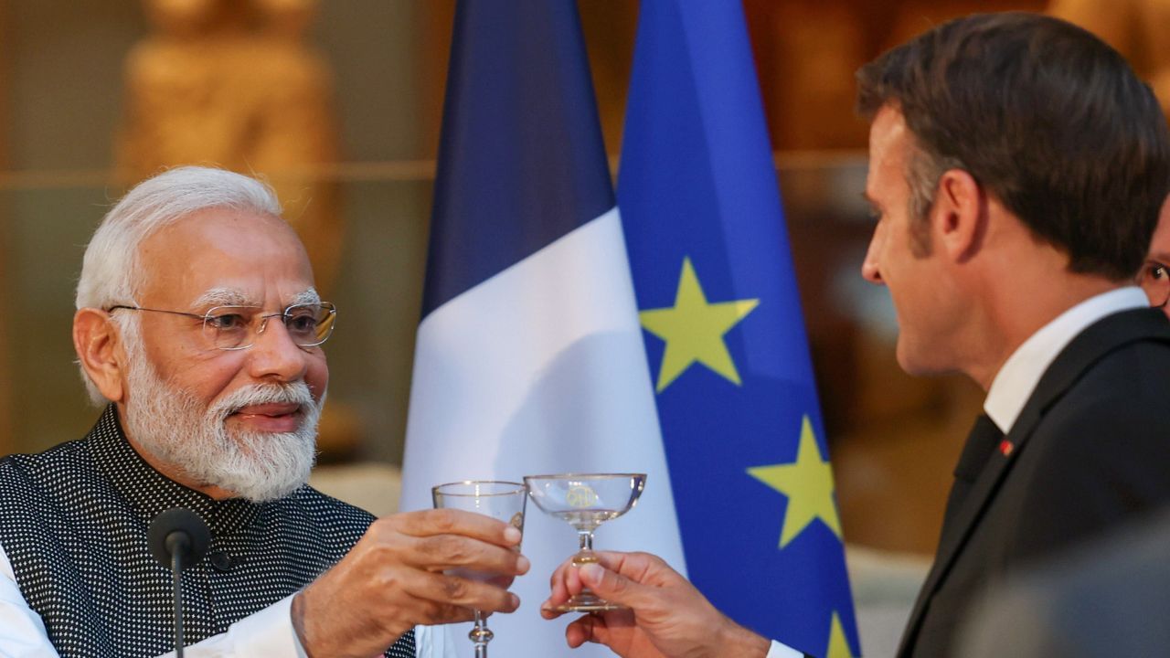 PM Modi's France Visit: রানি দ্বিতীয় এলিজাবেথের পর কেবল নমোর জন্যই ল্যুভ্রে মিউজিয়ামে ব্যাঙ্কোয়েটের আয়োজন