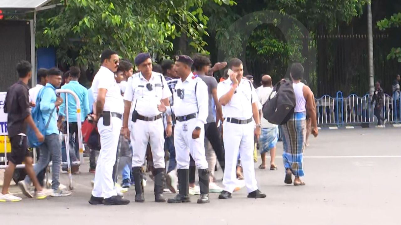 Police Recruitment: কলকাতা পুলিশে শীঘ্রই প্রচুর নিয়োগ, সিলমোহর মন্ত্রিসভার বৈঠকে