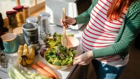 Pregnancy Diet: গর্ভস্থ ভ্রূণ ও নিজের খেয়াল রাখতে অন্তঃসত্ত্বা মহিলাদের শরীরে যে ৫ পুষ্টি জরুরি Pregnancy Diet: গর্ভস্থ ভ্রূণ ও নিজের খেয়াল রাখতে অন্তঃসত্ত্বা মহিলাদের শরীরে যে ৫ পুষ্টি জরুরি
