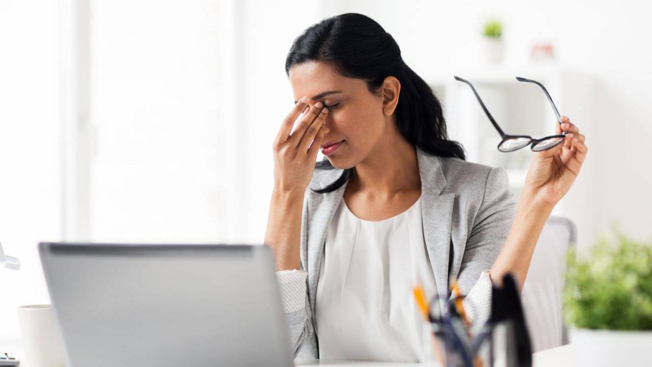 Spectacle Marks Care: নাকের দুপাশে হওয়া চশমার গাঢ় দাগ হবে উধাও, রইল সমাধান