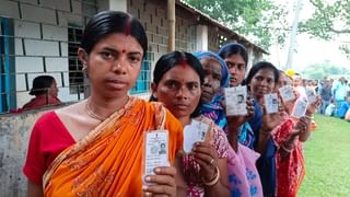 High Court on Panchayat Election Case: ‘রাতারাতি ফেমাস’ মোহনপুরের বন্দুকধারী, রিপোর্ট তলব হাইকোর্টের প্রধান বিচারপতির