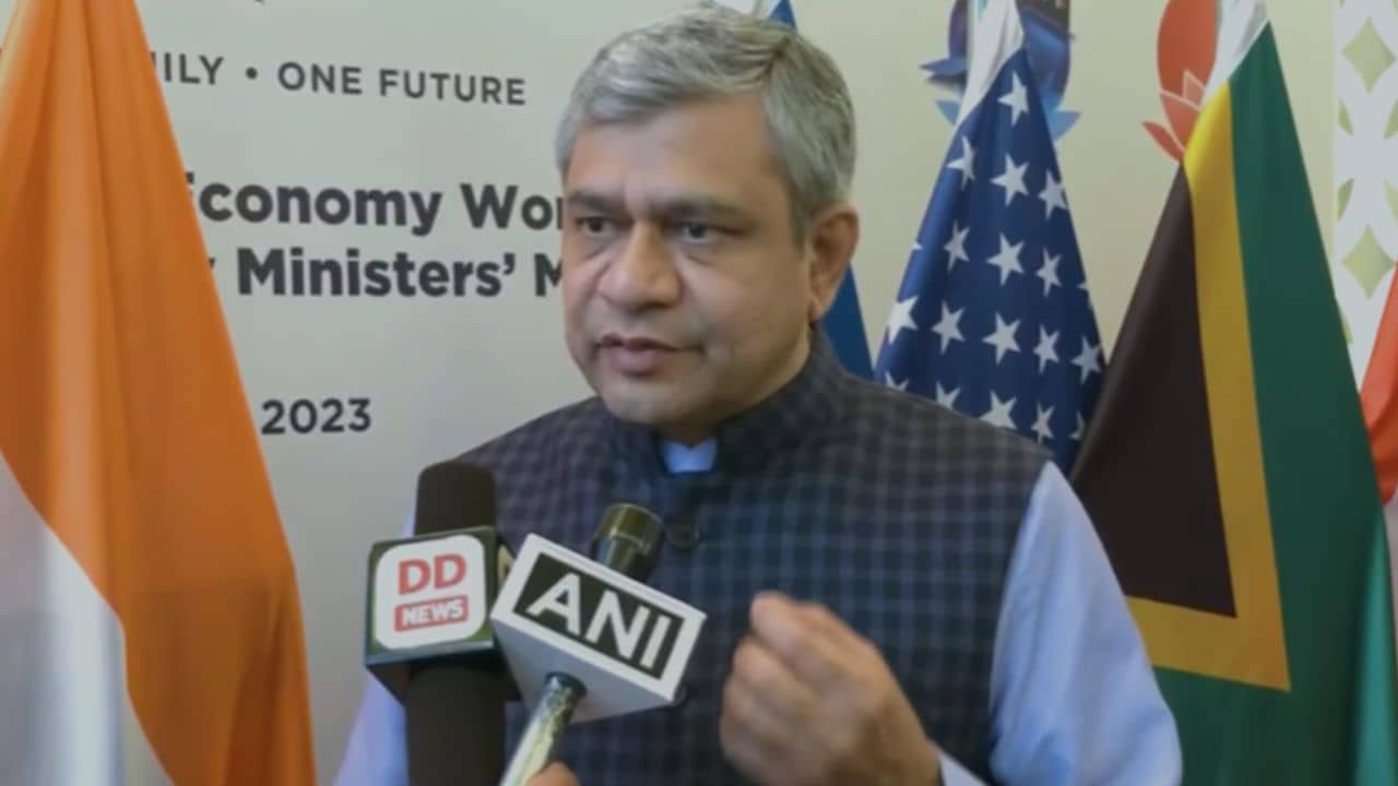 Ashwini Vaishnaw: ভারতের ডিজিটাল পরিকাঠামোর প্রশংসা জি-২০ সদস্যদের, আপ্লুত কেন্দ্রীয় মন্ত্রী