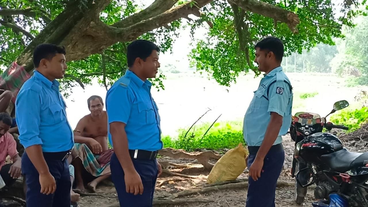 Balurghat: পর্দা ফাঁস ‘নিখোঁজ’ রহস্যের, খুন করা হয়েছে বালুরঘাটের ২ বছরের শিশু কন্যাকে, জেরায় স্বীকার প্রতিবেশীর