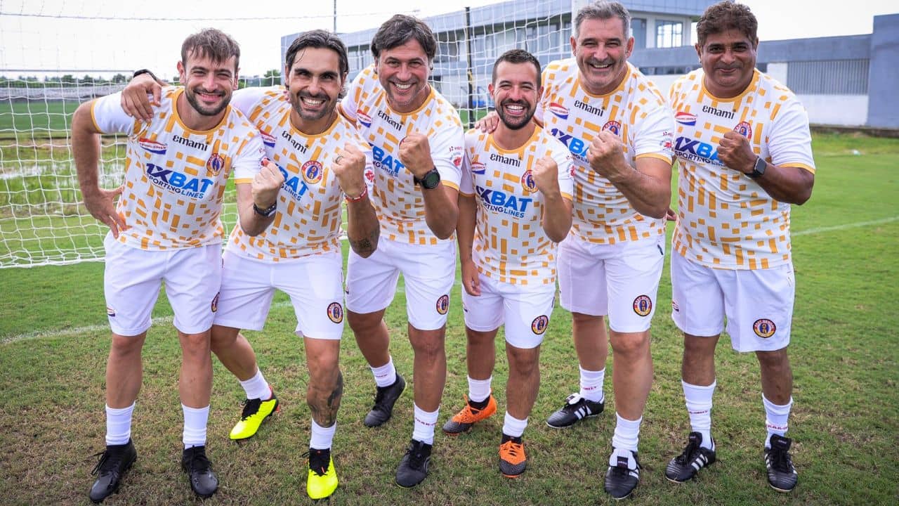 East Bengal vs Mohun Bagan: ডার্বি নিয়ে বড় বিবৃতি, ইস্টবেঙ্গল কোচ যা বললেন...