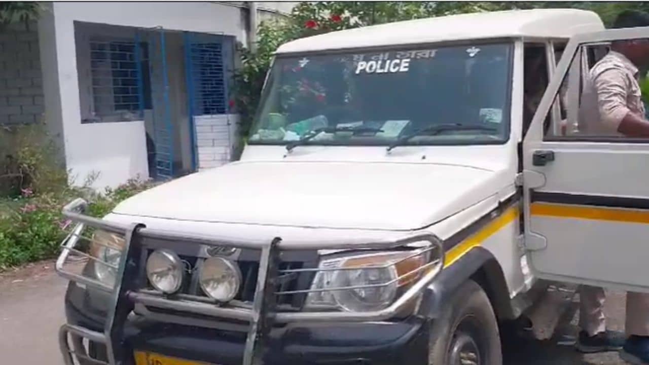 Kultali Harassment: সন্তানদের উপস্থিতিতে বাড়িতে ঢুকে গৃহবধূকে ধর্ষণ, গ্রেফতার ব্যক্তি