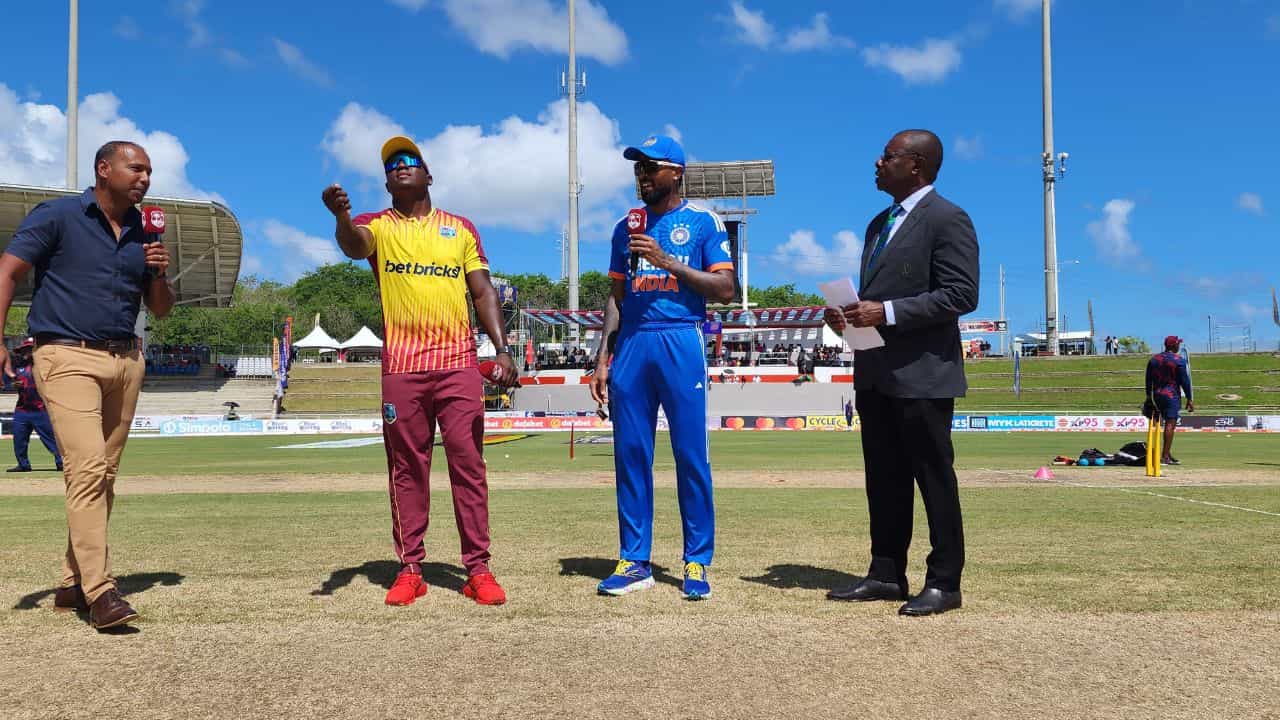 IND vs WI, 1st T20: টিম ইন্ডিয়ার মাইলফলক ম্যাচে ভারতীয় শিবিরে জোড়া অভিষেক IND vs WI, 1st T20: টিম ইন্ডিয়ার মাইলফলক ম্যাচে ভারতীয় শিবিরে জোড়া অভিষেক