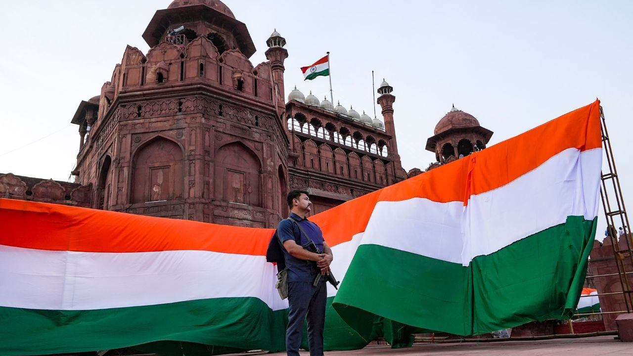 Independence Day Security: ১ হাজার ফেসিয়াল রেকগনিশন ক্যামেরা-অ্যান্টি ড্রোন সিস্টেম, লালকেল্লায় প্রধানমন্ত্রীর নিরাপত্তায় মোতায়েন ১০ হাজার পুলিশ