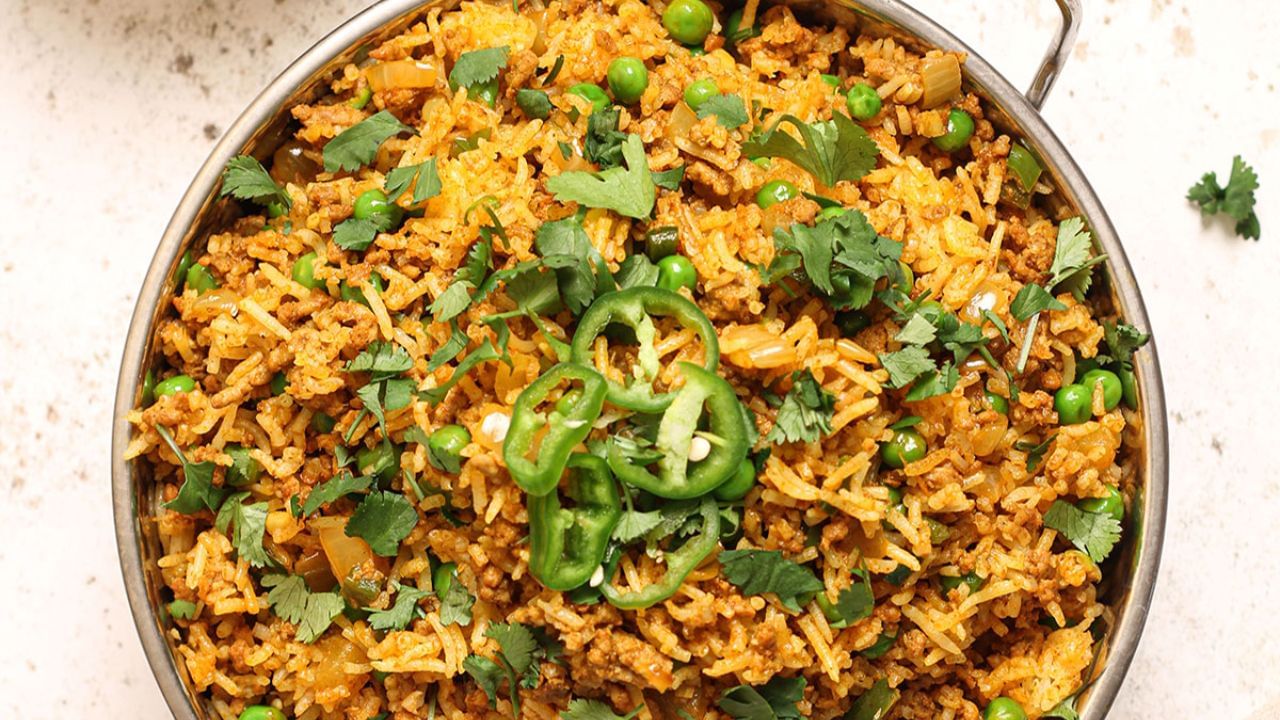 Keema Pulao Recipe একঘেয়ে ভাত আর নয়, এবার লাঞ্চে খান কিমা পোলাও, রইল