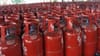 LPG Price Hike: মাসের শুরুতেই ধাক্কা, একলাফে ১০০ টাকার উপরে বাড়ল LPG সিলিন্ডারের দাম