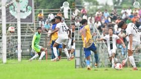 Mohammedan SC: নয় ম্যাচে অষ্টম জয়, গ্রুপে শীর্ষে মহমেডান Mohammedan SC: নয় ম্যাচে অষ্টম জয়, গ্রুপে শীর্ষে মহমেডান