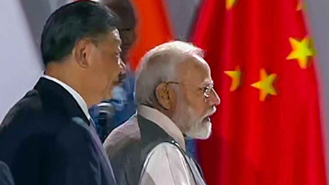 Modi-Xi Jinping: একই টেবিলে মোদী-জিনপিং, ভারত-চিন সীমান্ত সমাধানে সম্মত দুই রাষ্ট্রপ্রধান