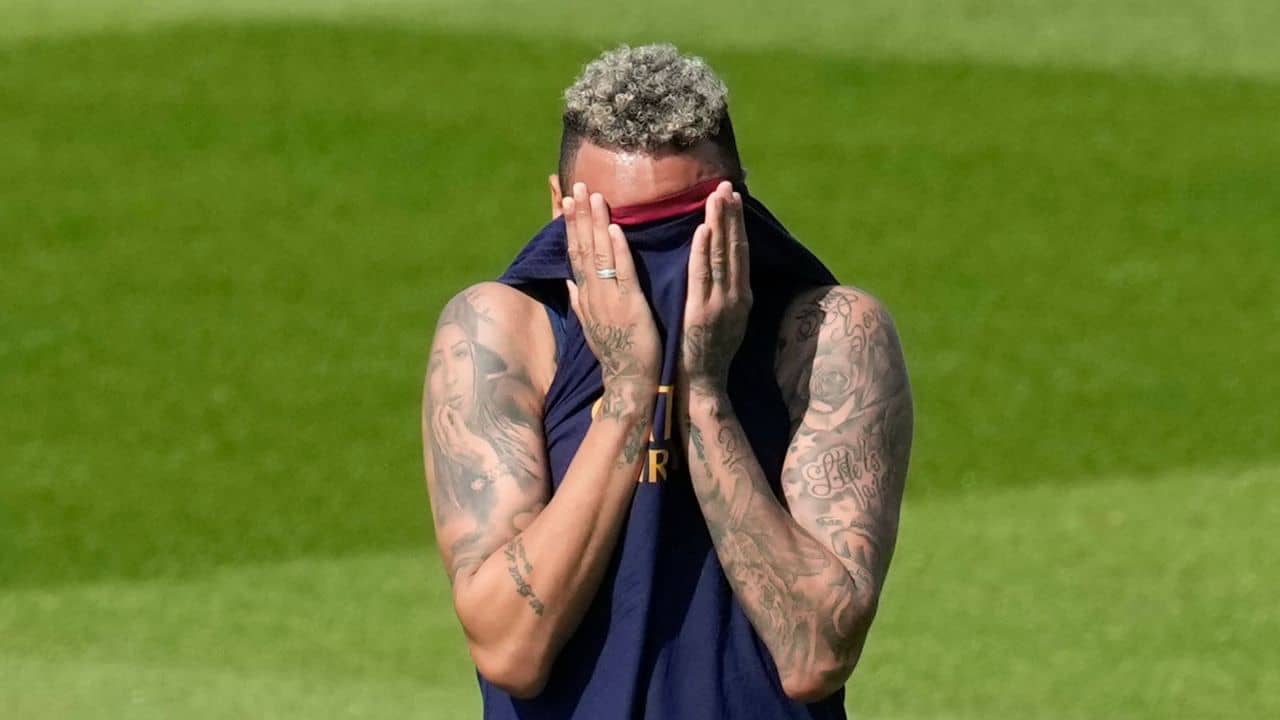 Neymar: নেইমারকে নিয়ে প্রবল চাপে পিএসজি, বার্সায় ফিরছেন!