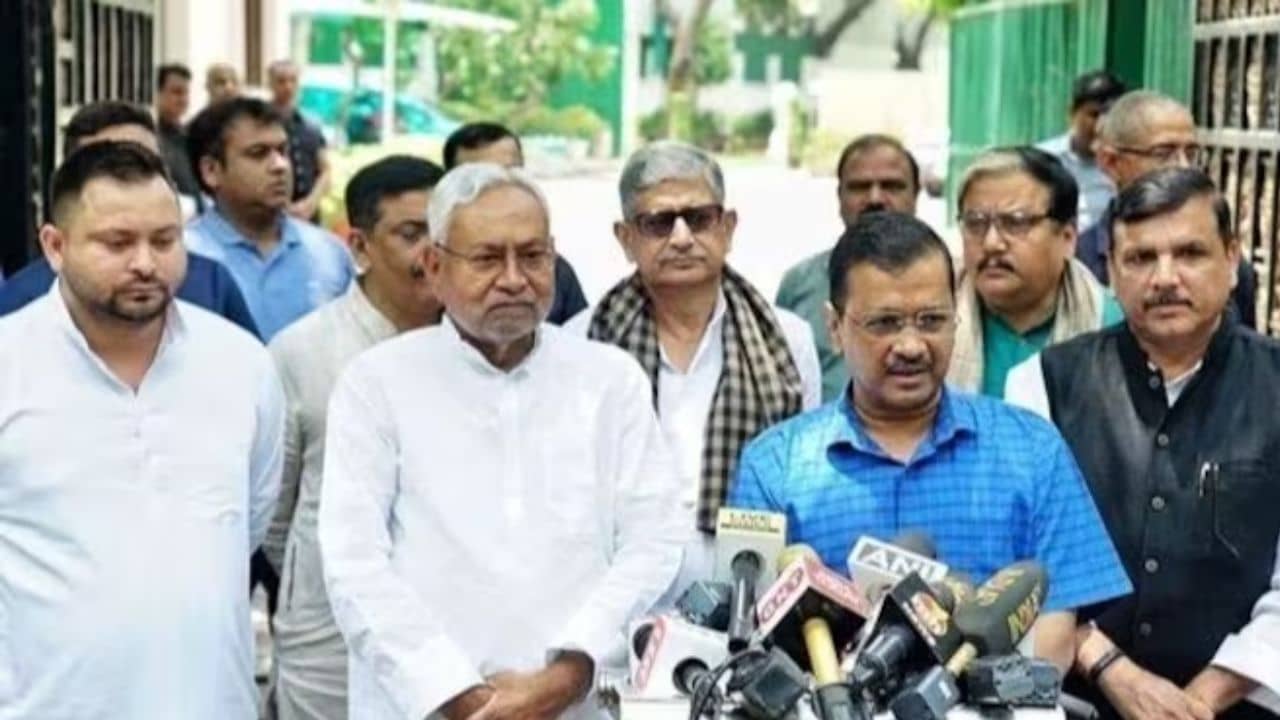 AAP: ইন্ডিয়া জোটে ফাটল? বিহারে নির্বাচনে লড়াইয়ের ঘোষণা আপ-এর