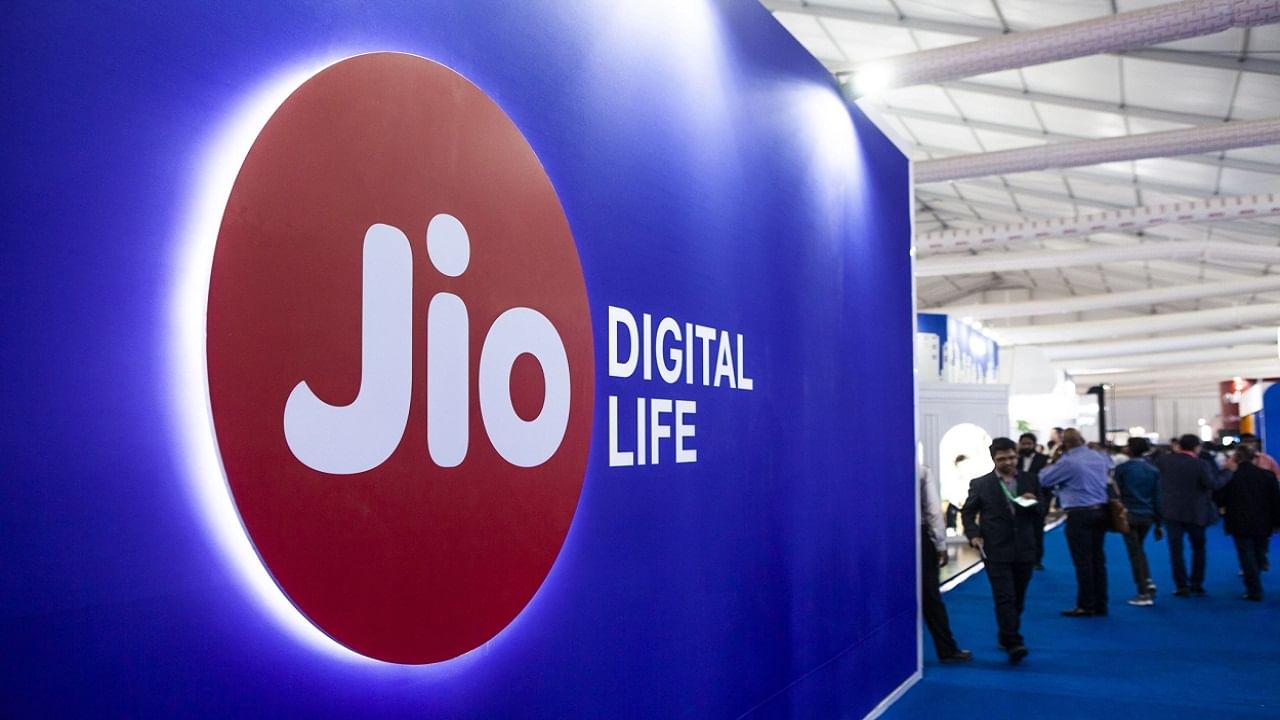 8 টাকারও কম খরচে Jio-র 20GB ডেটা, আনলিমিটেড কলিং সহ আরও একাধিক অফার 8 টাকারও কম খরচে Jio-র 20GB ডেটা, আনলিমিটেড কলিং সহ আরও একাধিক অফার