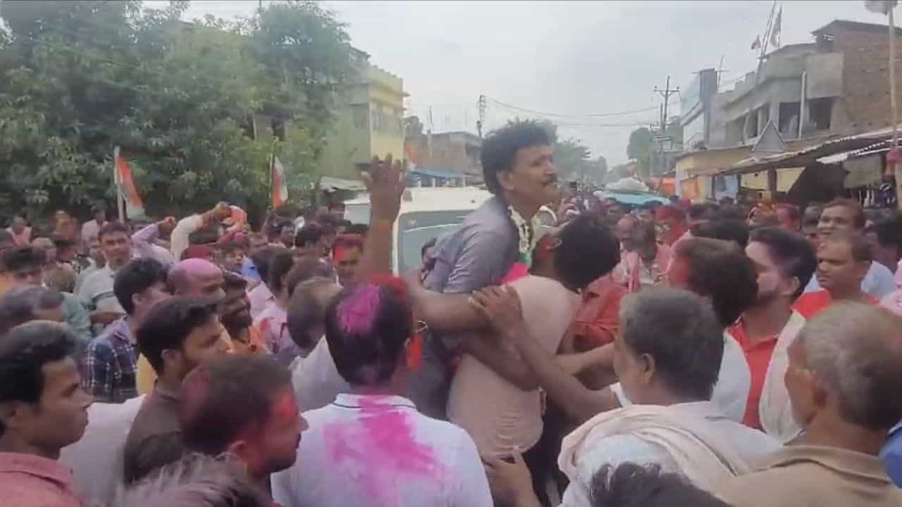 Panchayat Election Result 2023: জেলা পরিষদ হাতছাড়া হওয়ার কারণ জানালেন খোদ তৃণমূল নেতাই Panchayat Election Result 2023: জেলা পরিষদ হাতছাড়া হওয়ার কারণ জানালেন খোদ তৃণমূল নেতাই